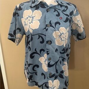 Quiksilver Navy and Cream Floral Hawaiian shirt boys